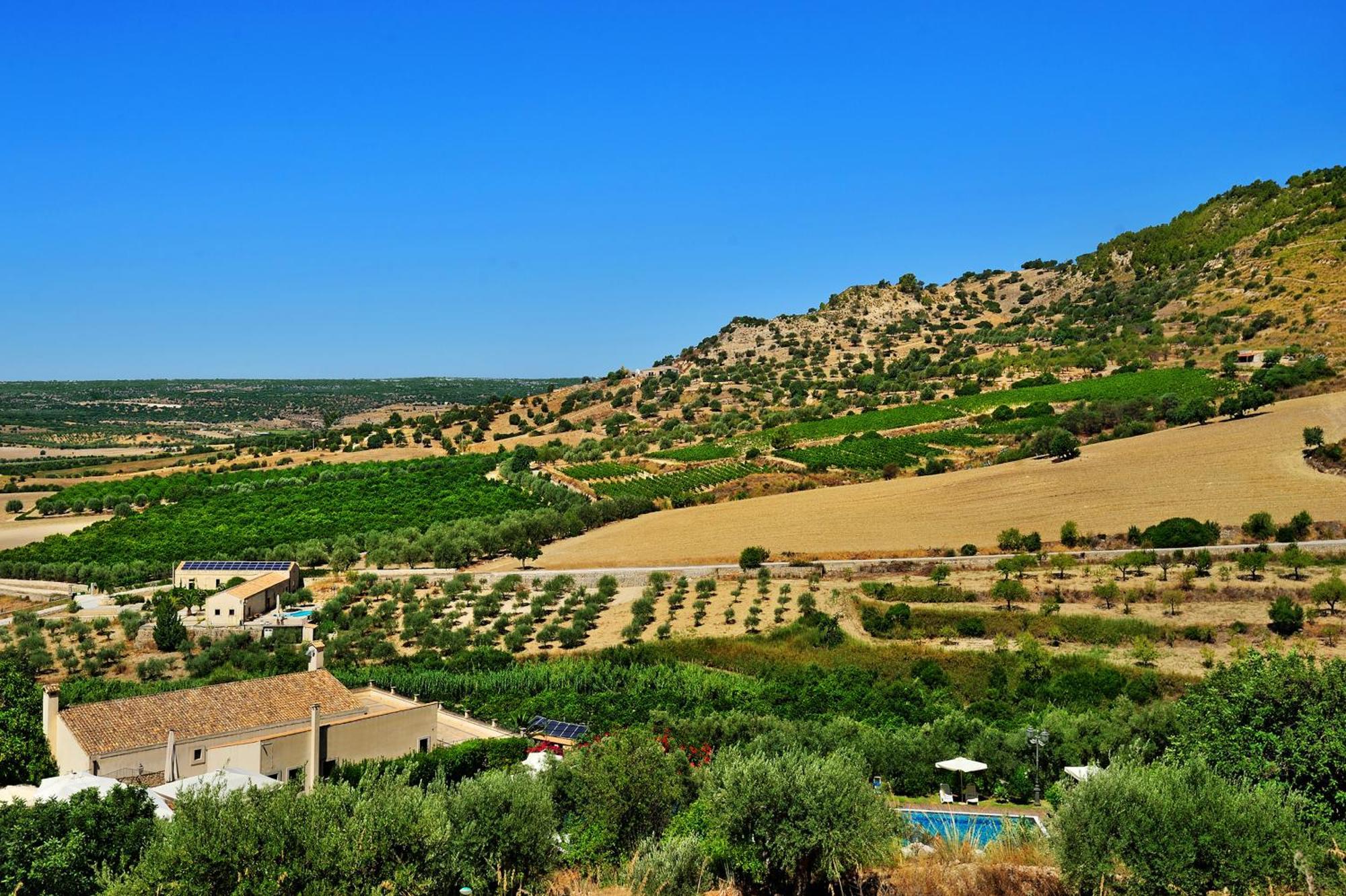 Kallikoros Country Resort & Spa Noto Exteriör bild